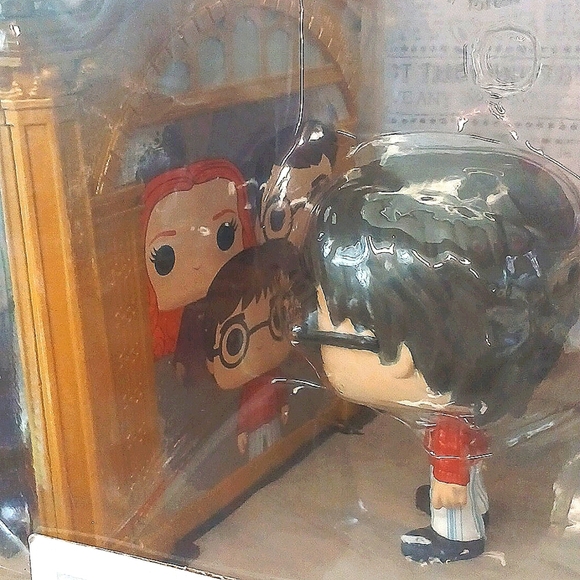 HUGE! Box Funko Pop Harry Potter & Albus Dumbledore with Mirror of Erised - Picture 4 of 5